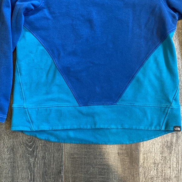 The North Face Women’s Sweater - Picture 3 of 7